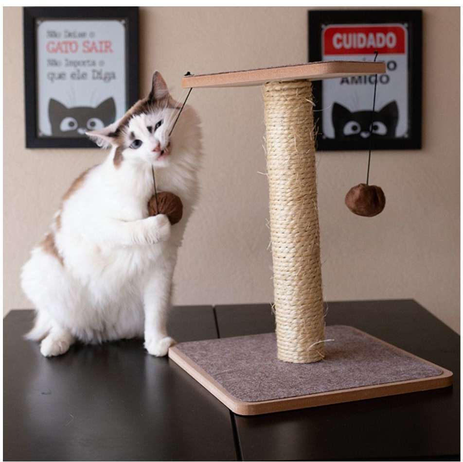 Brinquedo Arranhador Chão com Carpete Marrom